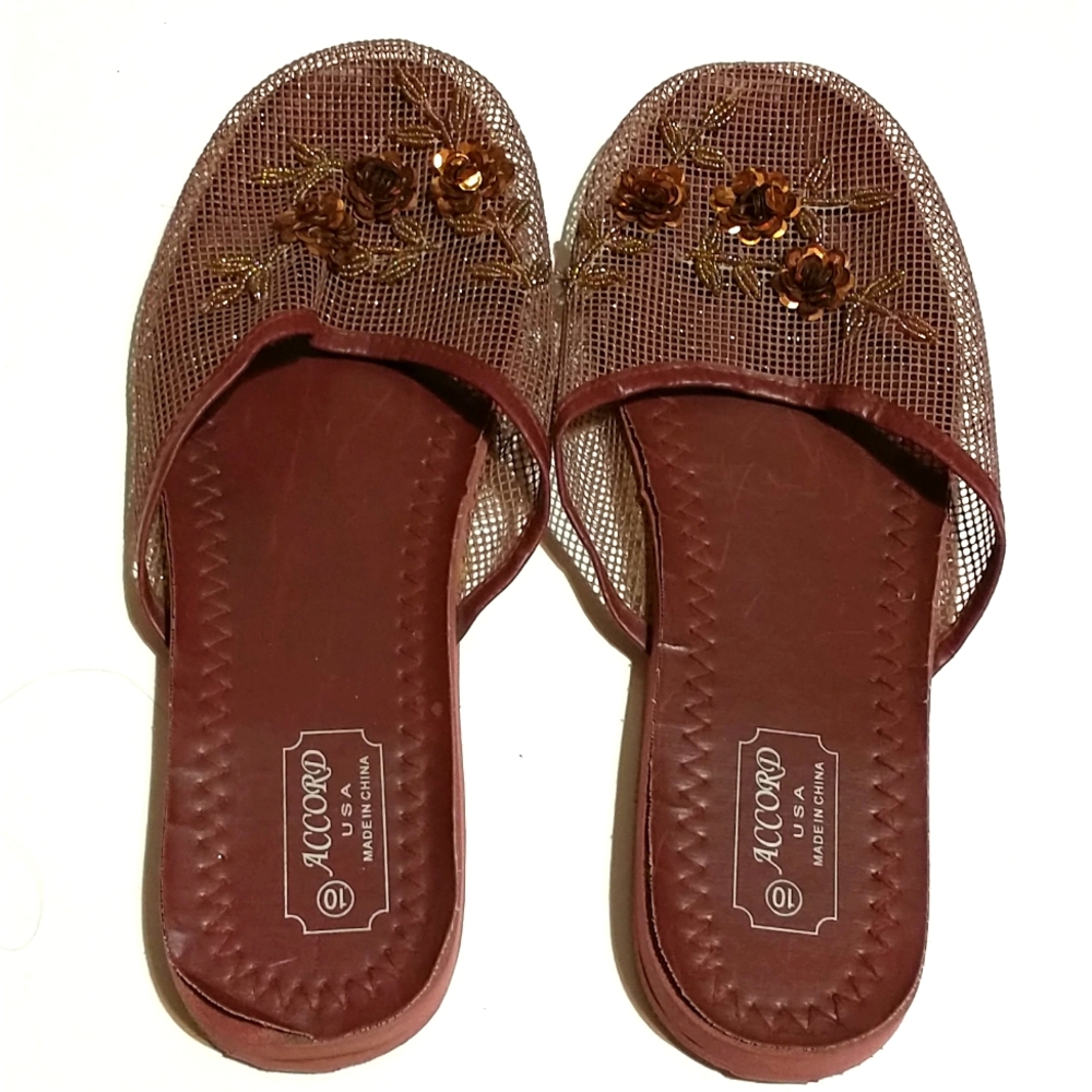 Women's Shoes slip on flats.